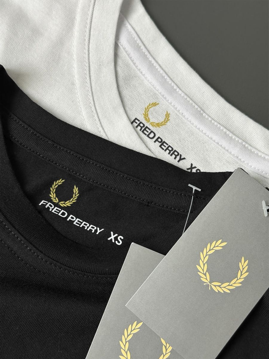 Футболка FRED PERRY Mini Logo fptxsbml фото