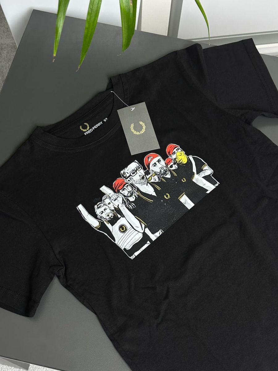 Футболка FRED PERRY Hooligan fptxsbh фото