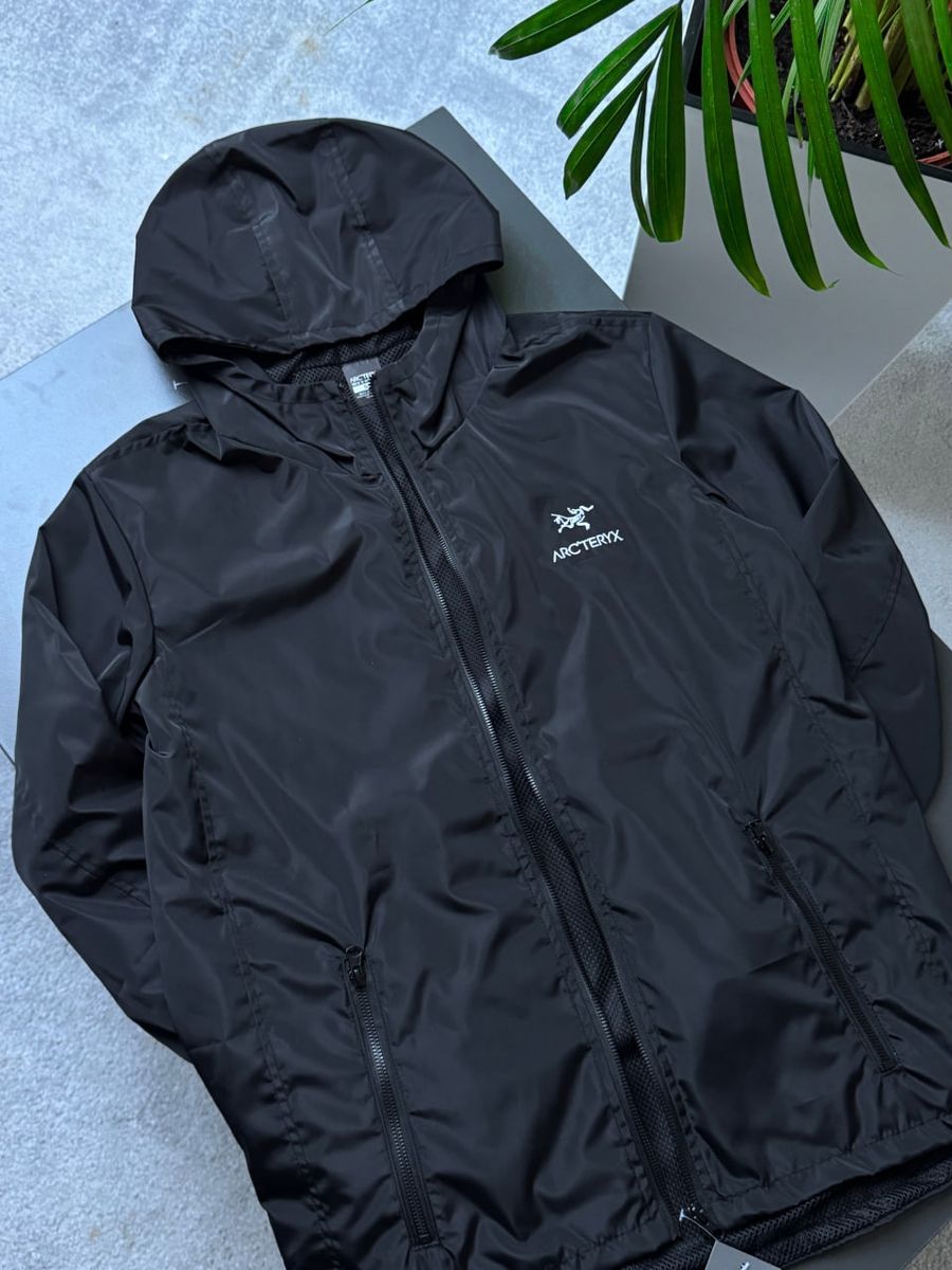 Вітровка ARCTERYX GORE-TEX arbxsb фото