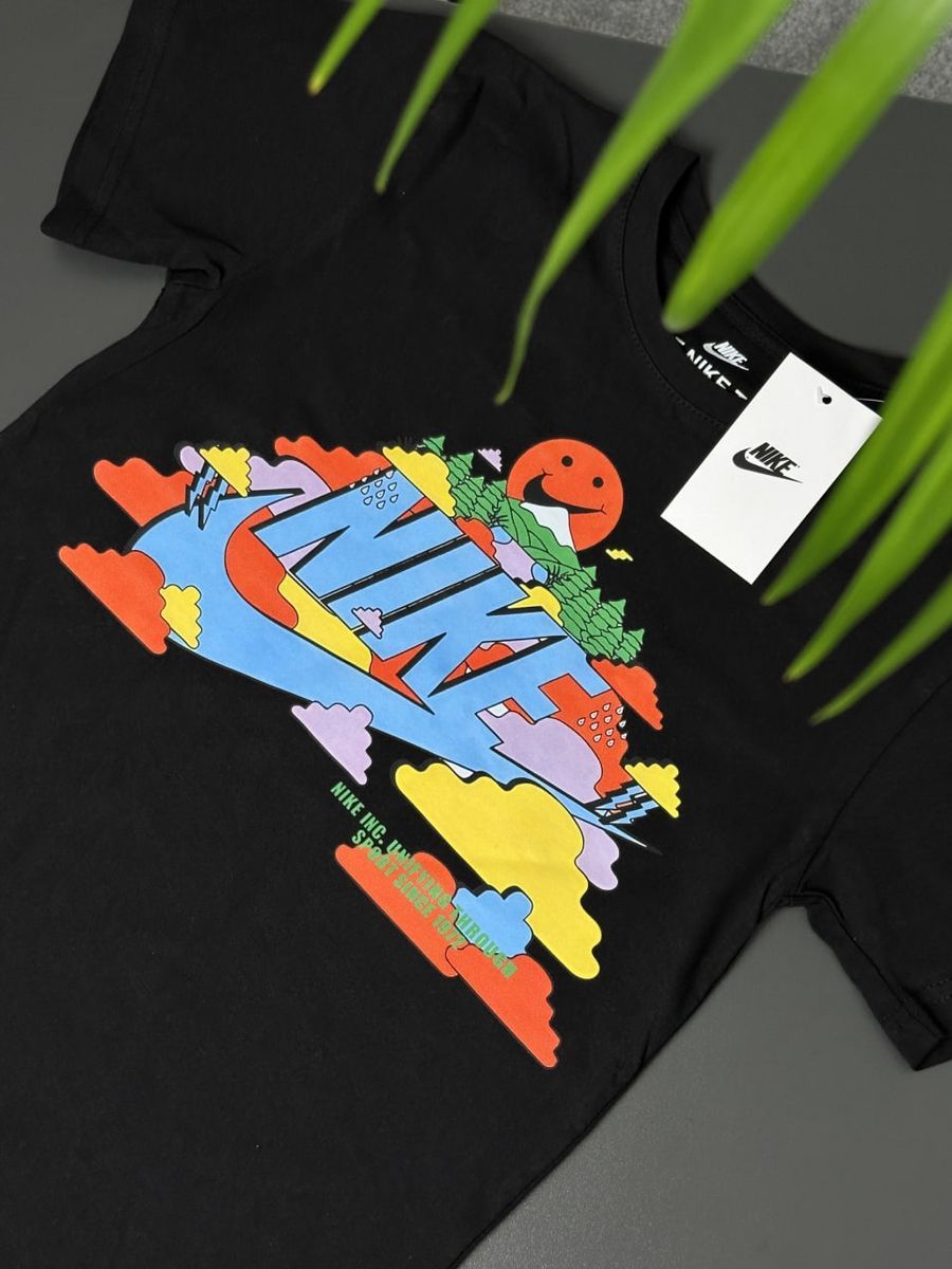 Футболка NIKE TAKEDOWN nktxsbt фото