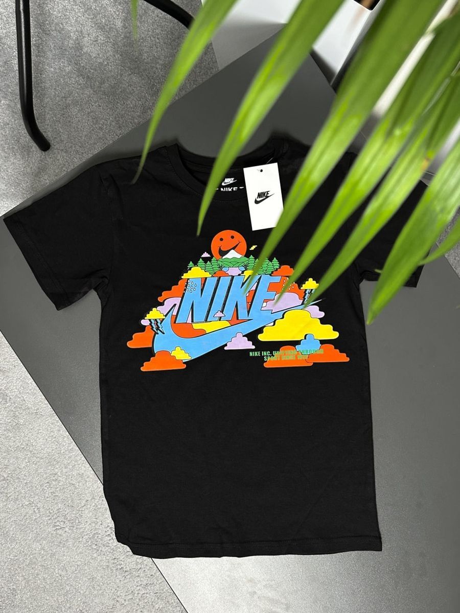Футболка NIKE TAKEDOWN nktxsbt фото
