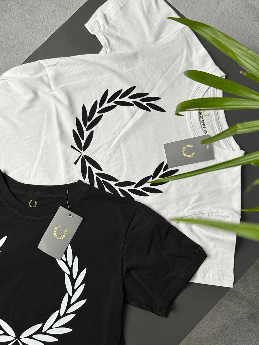Футболка FRED PERRY Big Logo Front fptxsbblf фото
