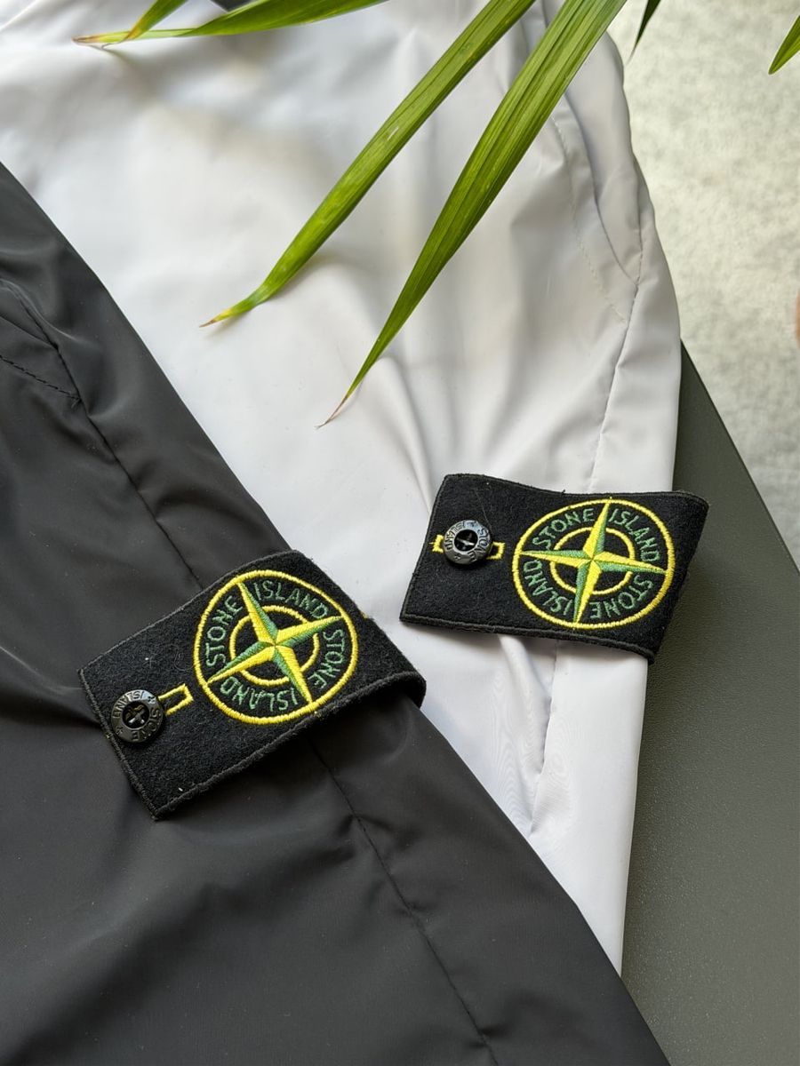 Шорти STONE ISLAND GORE-TEX sisxsbn фото