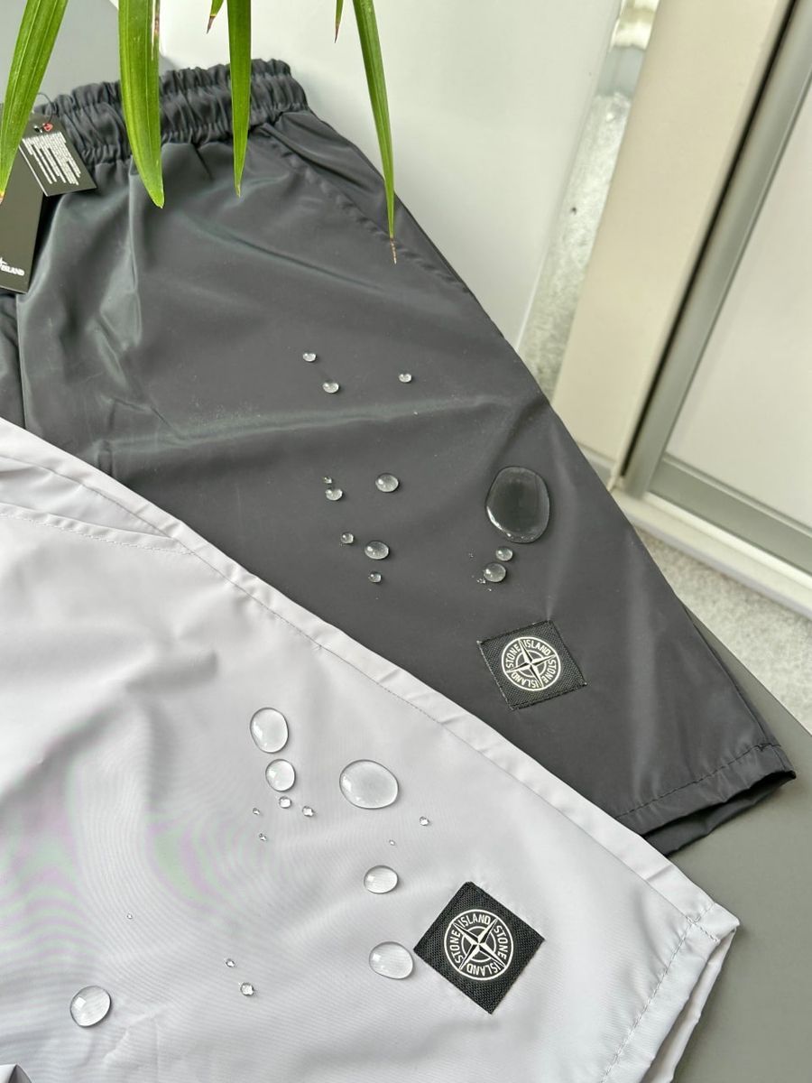 Шорти STONE ISLAND GORE-TEX METAL PATCH PROGRAM sisxsbppb фото