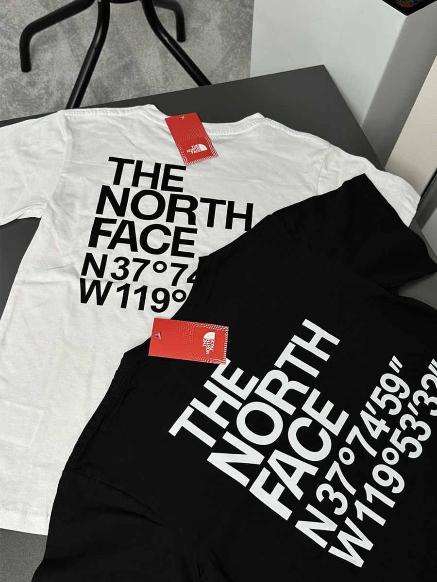 Футболка THE NORTH FACE Coordinates tntxsbcr фото